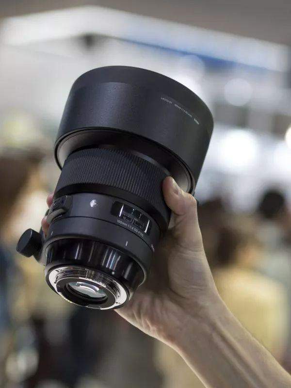 ��ը�죡105mm F1.4�黯����������Ĳ���-1.jpg