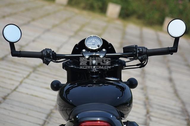 ⲻʶĹ STREET ROD 750-16.jpg